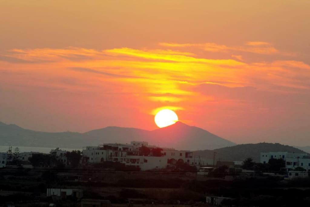 Sunny House With Amazing View For 4+2 Persons Βίλα Πλάκα Εξωτερικό φωτογραφία