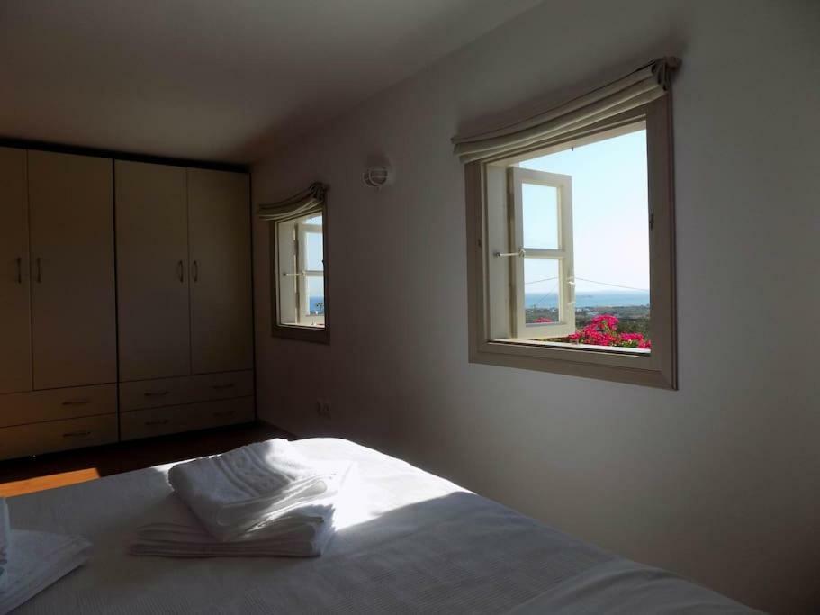 Sunny House With Amazing View For 4+2 Persons Βίλα Πλάκα Εξωτερικό φωτογραφία
